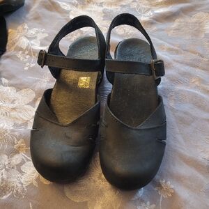 DANSKO BLack Mary Jane's